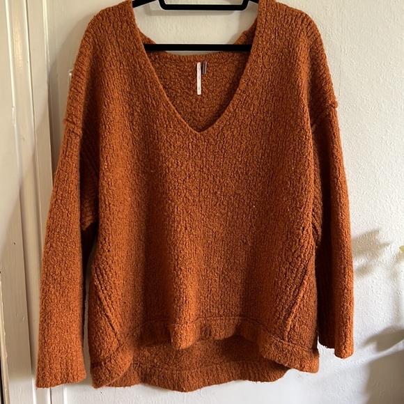 Free People Oversized V-Neck Pullover Sweater - Picture 2 of 4